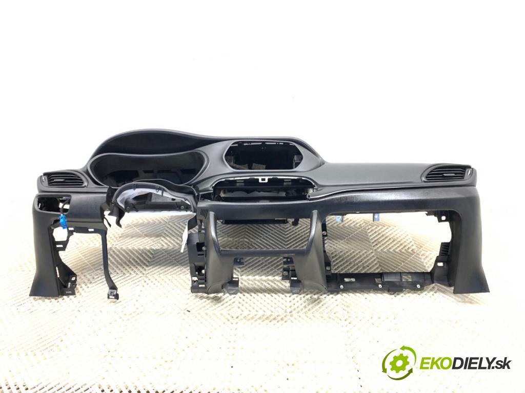 FIAT TIPO sedan 2021 70 kW 1.4 (356SXA1B) 1368 Palubná doska silentbloku pasy