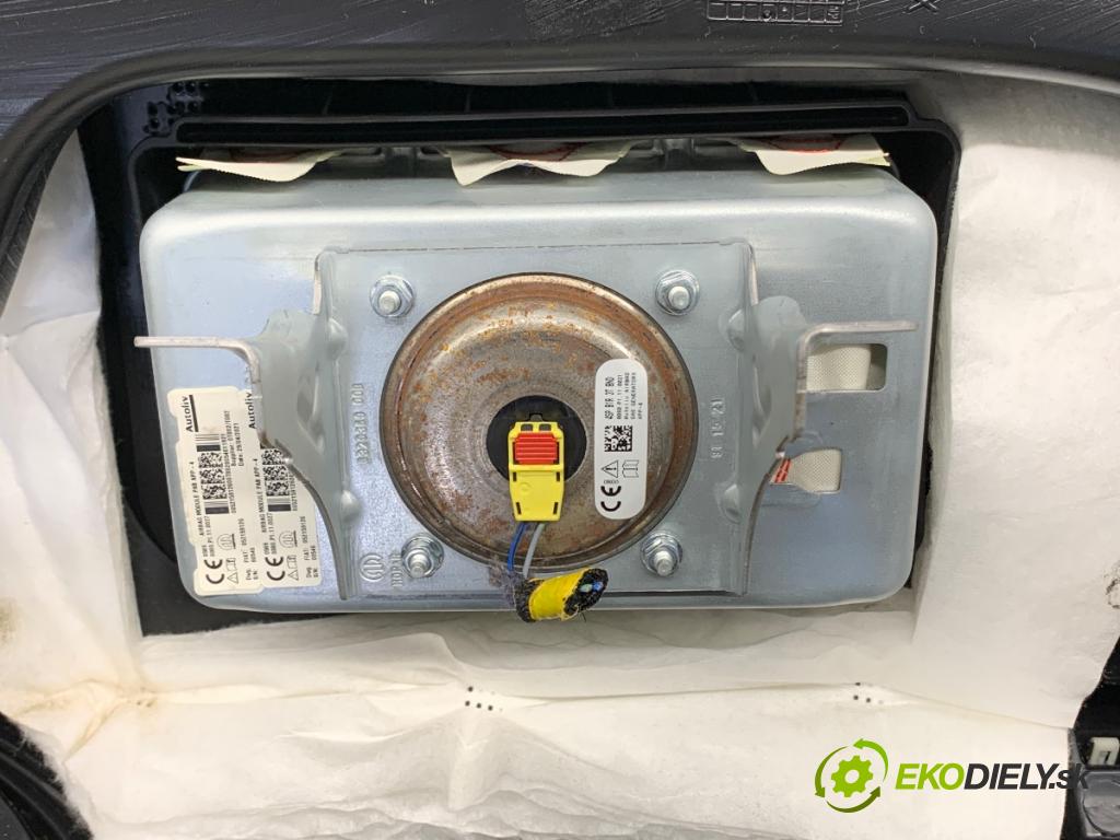 FIAT TIPO sedan 2021 70 kW 1.4 (356SXA1B) 1368 Palubná doska silentbloku pasy