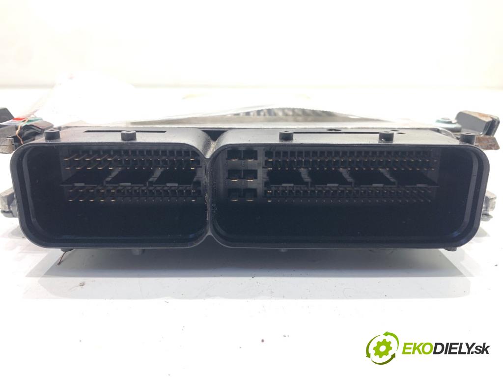 AUDI A6 C6 sedan 2004 188 kW 3.2 FSI 3123 riadiaca jednotka Motor 4F1910559 (Riadiaca jednotka)