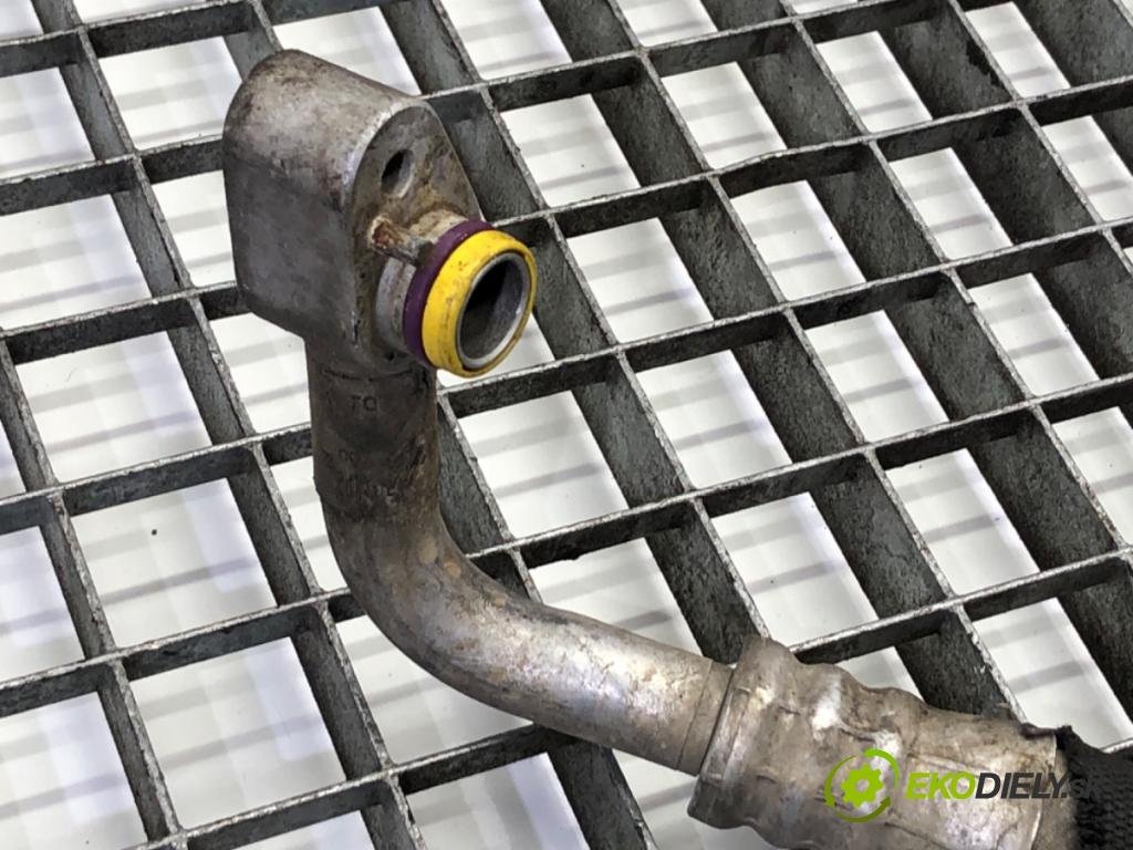 AUDI A6 C6 sedan 2004 188 kW 3.2 FSI 3123 rúrka klimatizace  (Trubka klimatizace)