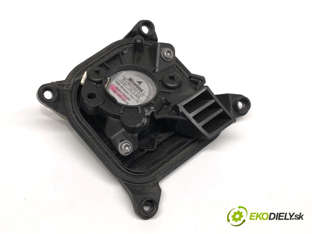 AUDI A6 C7 Kombi 2017 445 kW RS6 performance quattro 3993 Modul svetiel LED 130722301404