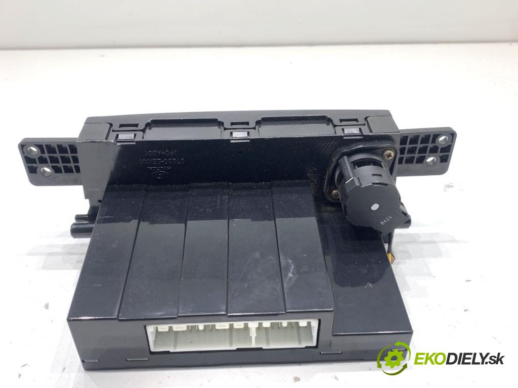 HYUNDAI TUCSON SUV 2006 103 kW 2.0 CRDi 1991 Panel ovládania kúrenia 97250-2EXXX (Prepínacie páčky pod volantom)