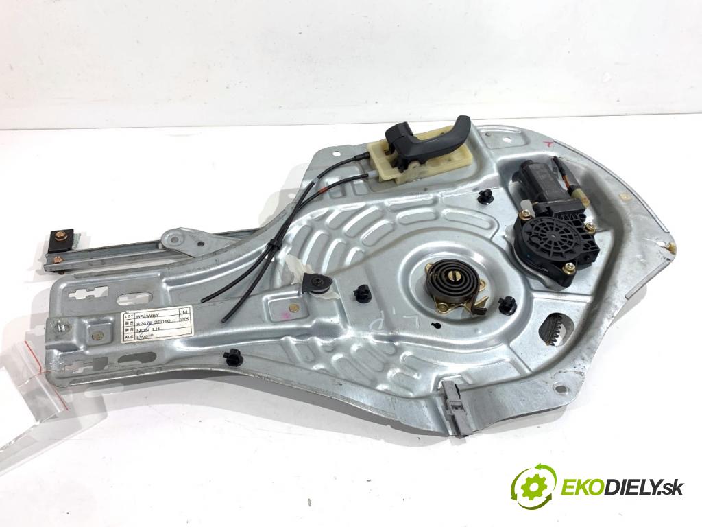 HYUNDAI TUCSON SUV 2006 103 kW 2.0 CRDi 1991 mechanismus okna levý přední část 82470-2E010