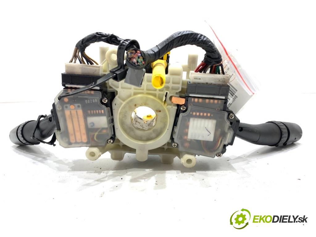 HYUNDAI TUCSON SUV 2006 103 kW 2.0 CRDi 1991 Prepínač kombinovaný  (Prepínacie páčky pod volantom)