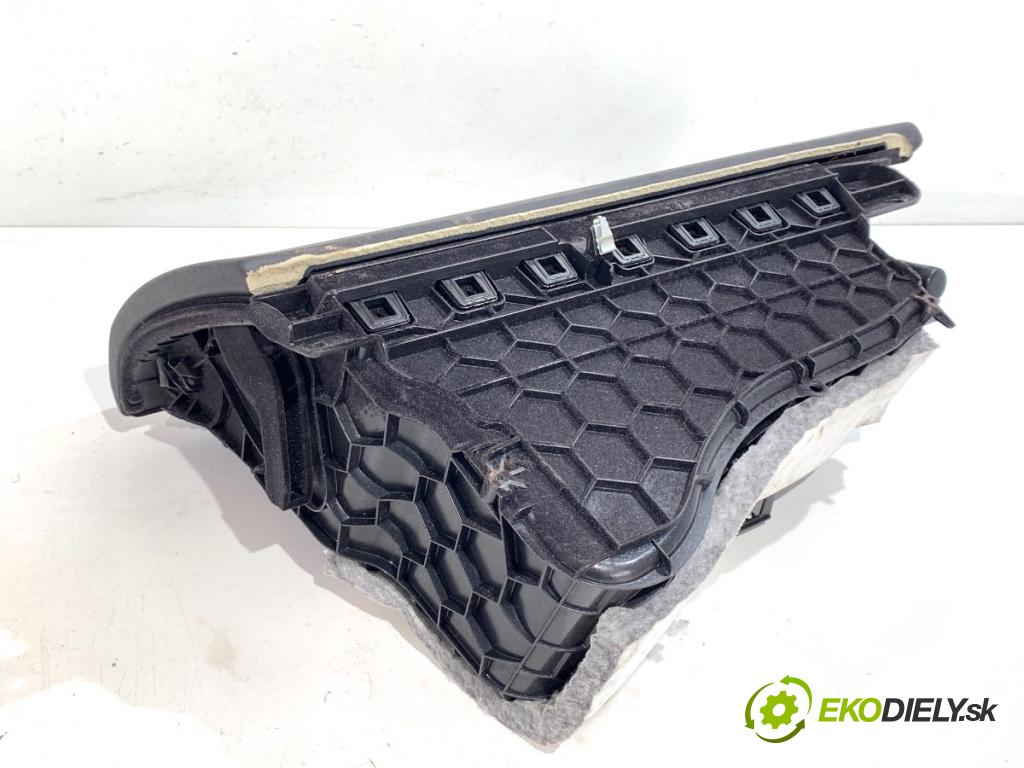 BMW F30 sedan 2015 180 kW 328 i xDrive 1997 Priehradka, kastlík spolujazdca 72758410 (Priehradka (kastlík))