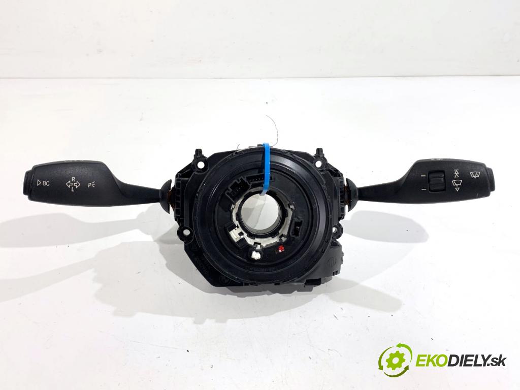 BMW F30 sedan 2015 180 kW 328 i xDrive 1997 Prepínač kombinovaný 9351143 (Prepínacie páčky pod volantom)