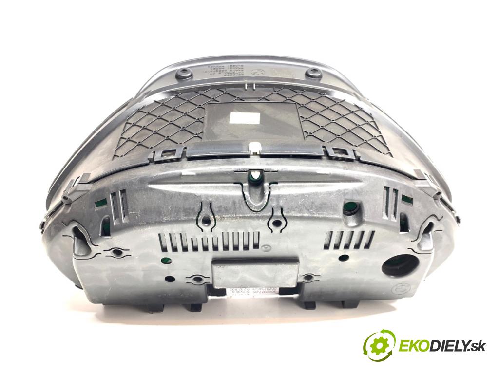 BMW F30 sedan 2015 180 kW 328 i xDrive 1997 Prístrojovka 9232893 (Prístrojová doska)