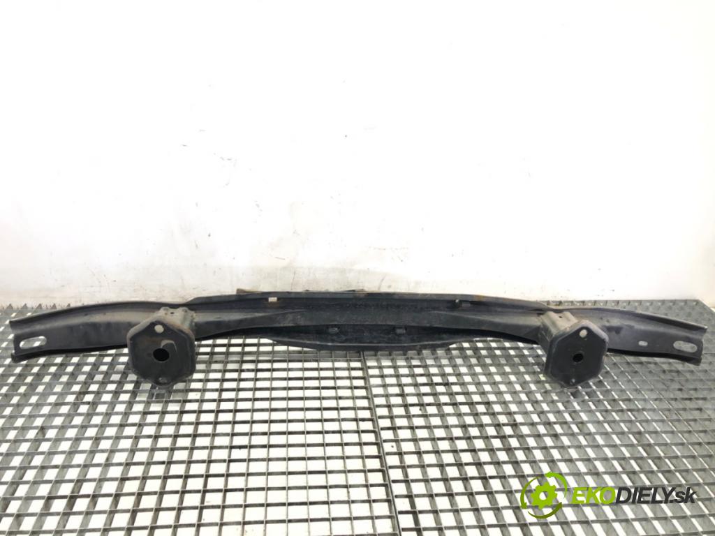 BMW F30 sedan 2015 180 kW 328 i xDrive 1997 výztuha nárazníka zadní část 7256921 (Zadní výztuha)