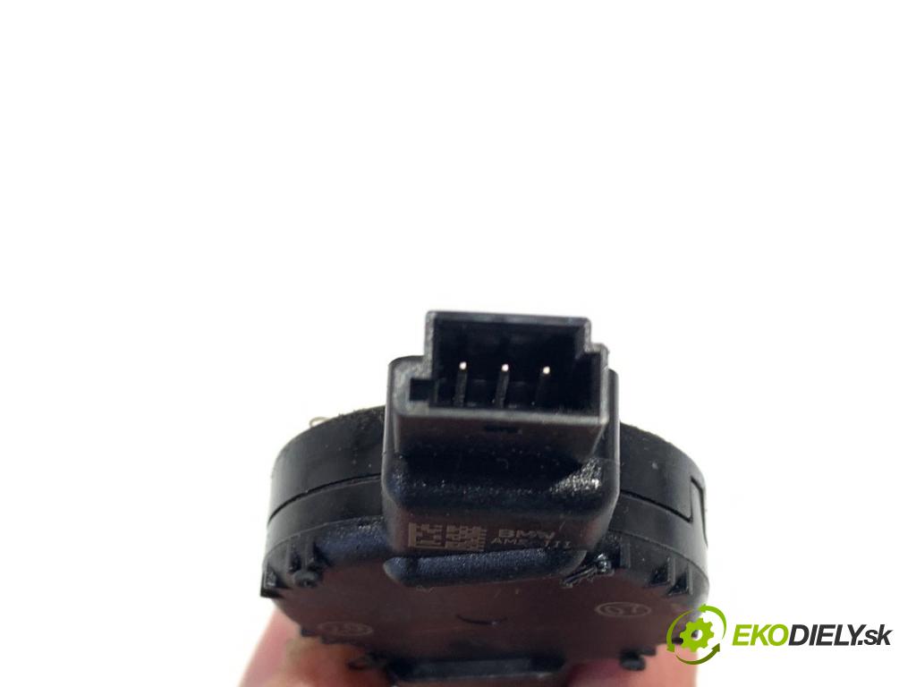 BMW F30 sedan 2015 180 kW 328 i xDrive 1997 Snímač dažďa 9387624 (Snímač dažďa)