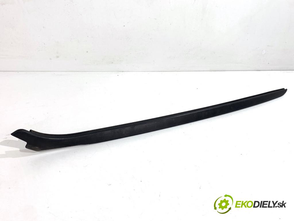 BMW F30 sedan 2015 180 kW 328 i xDrive 1997 Clona stĺpika ľavy 7258187