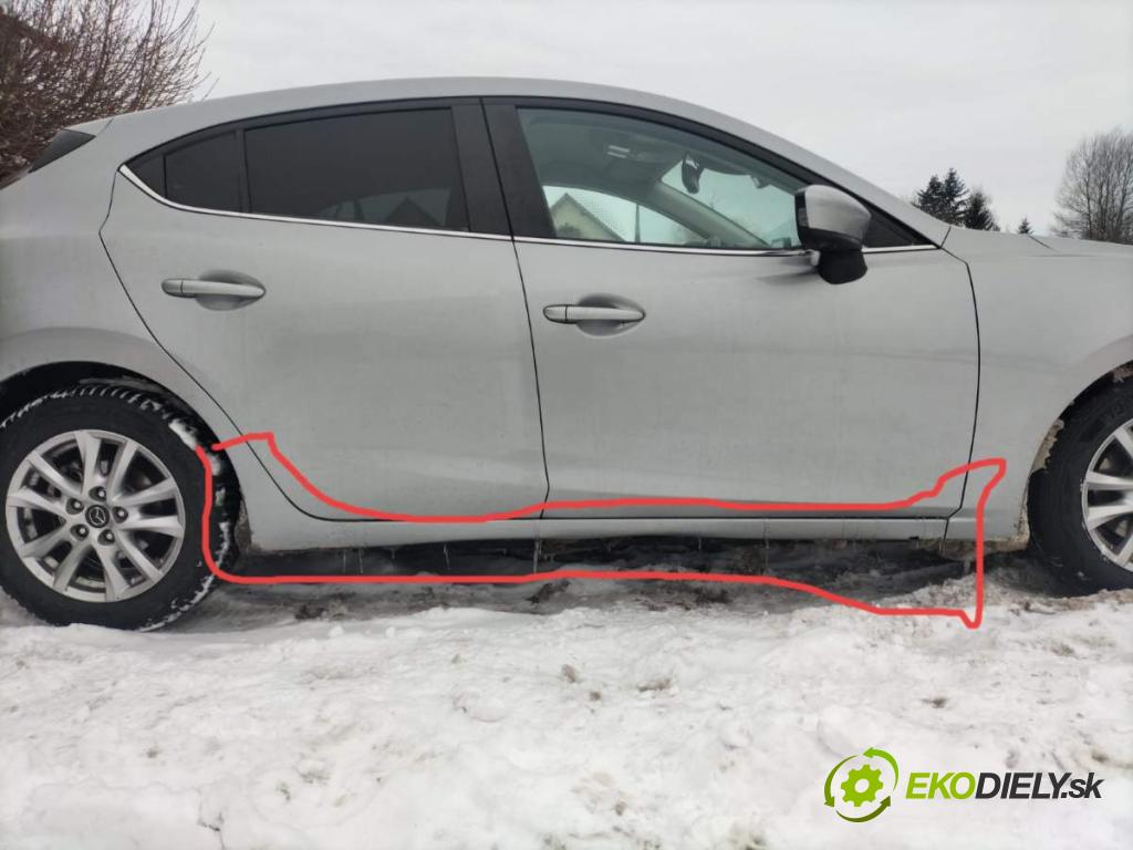MAZDA 3 BM liftback 2016 88 kW 2.0 1998 KAROSERIA ČTVRŤÁK práh pravý CELÝ 