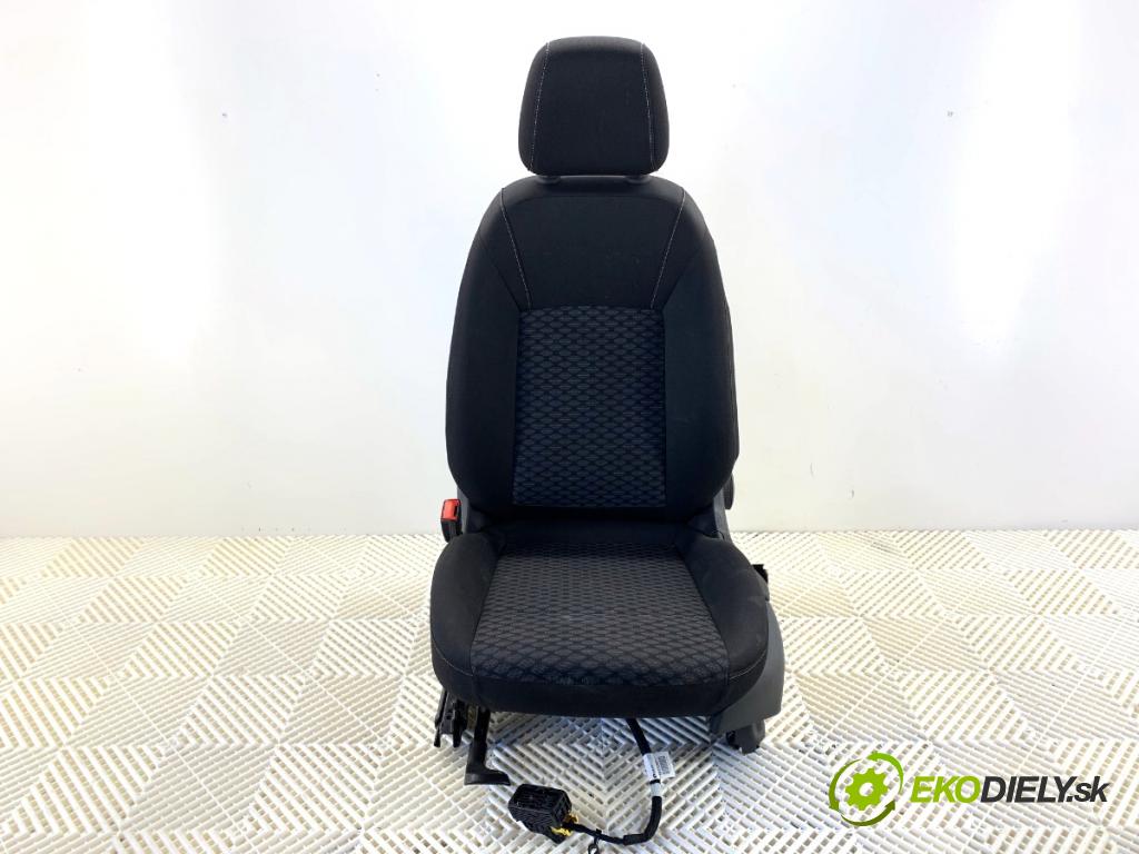 OPEL ASTRA K liftback 2020 81 kW 1.2 Turbo (68) 1199 Sedadlo ľavy predný 