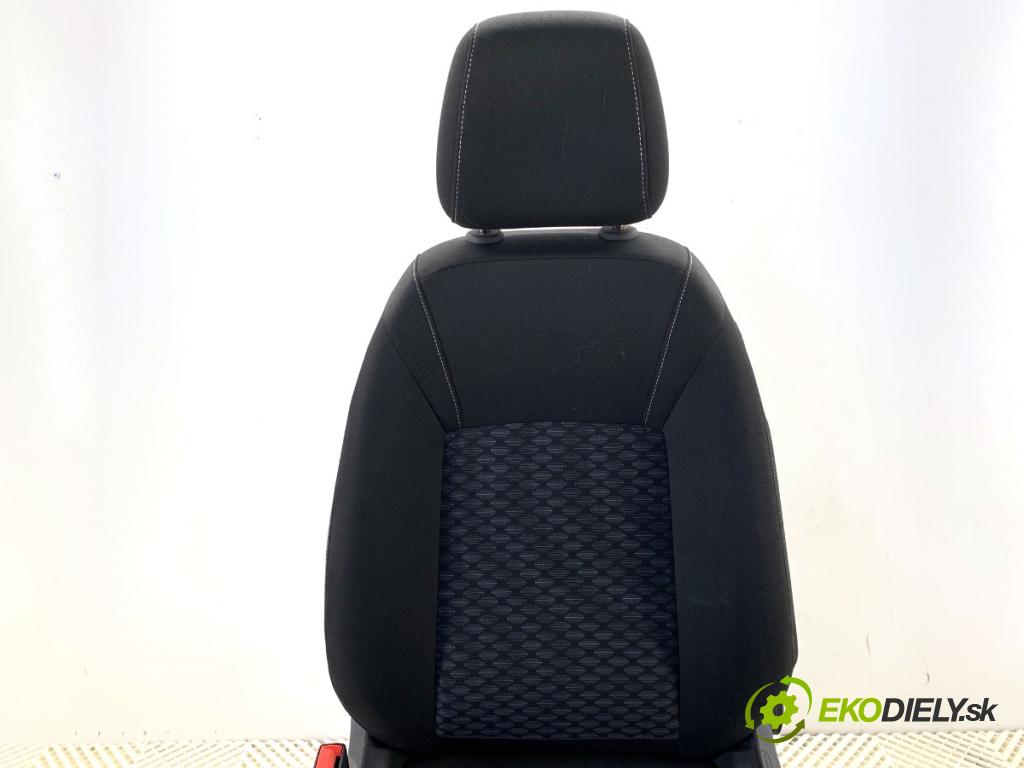 OPEL ASTRA K liftback 2020 81 kW 1.2 Turbo (68) 1199 Sedadlo ľavy predný