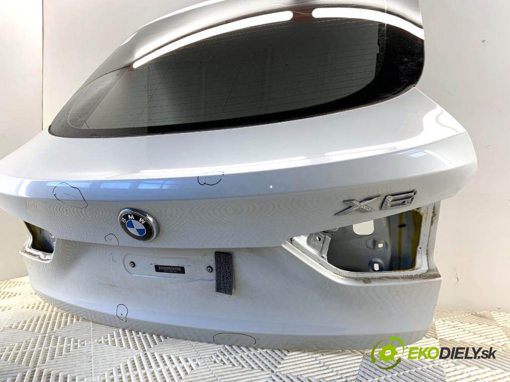 BMW F16 SUV 2015 230 kW xDrive 40 d 2993 kapota zad A96/0