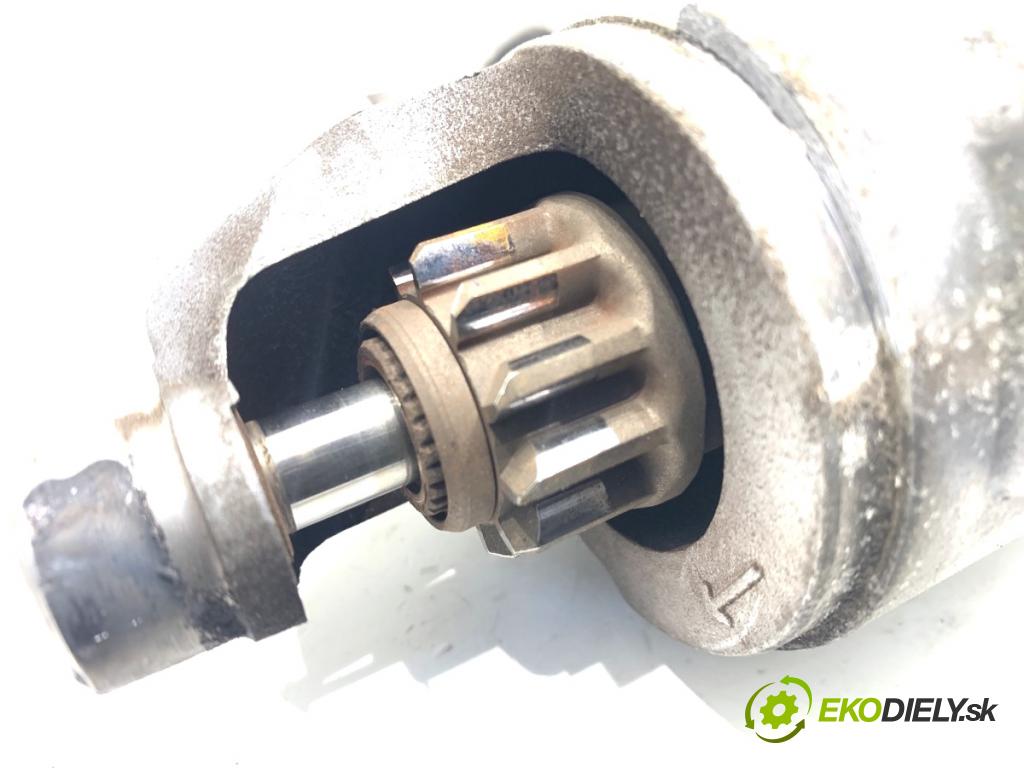 AUDI A6 C7 Kombi 2017 445 kW RS6 performance quattro 3993 startér 06E911024A (Startér)