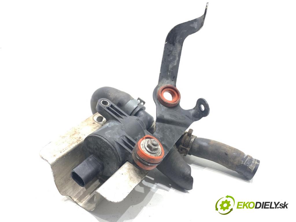 AUDI A6 C7 Kombi 2017 445 kW RS6 performance quattro 3993 DALŠÍ: Pumpa vody 4H0121671D (Vodná pumpa)