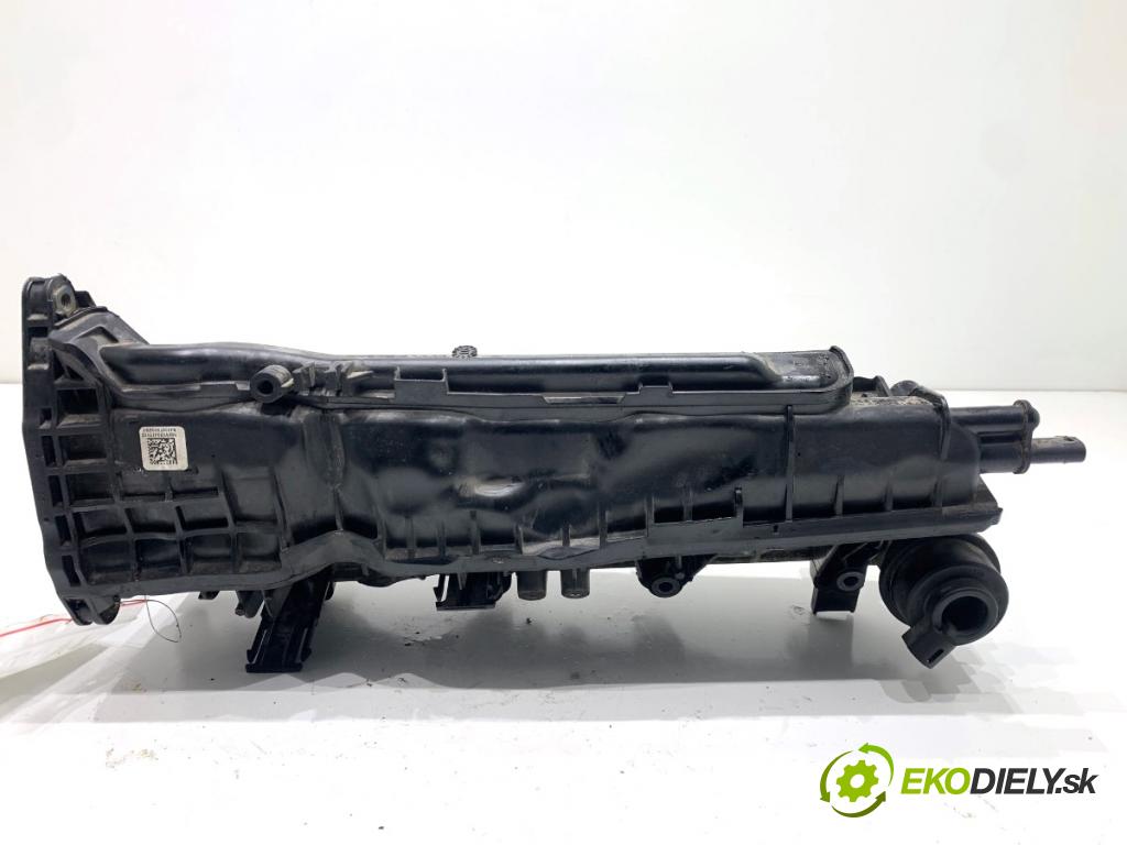 AUDI A6 C7 Kombi 2017 445 kW RS6 performance quattro 3993 potrubí sání 079133340 (Sací potrubí)