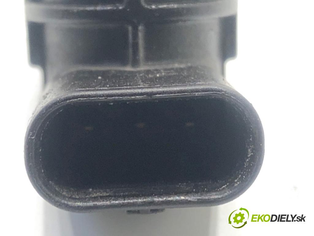 AUDI A6 C7 Kombi 2017 445 kW RS6 performance quattro 3993 snímač pozice vačkového hřídele 04C907601 (Snímač polohy klikového hřídele)