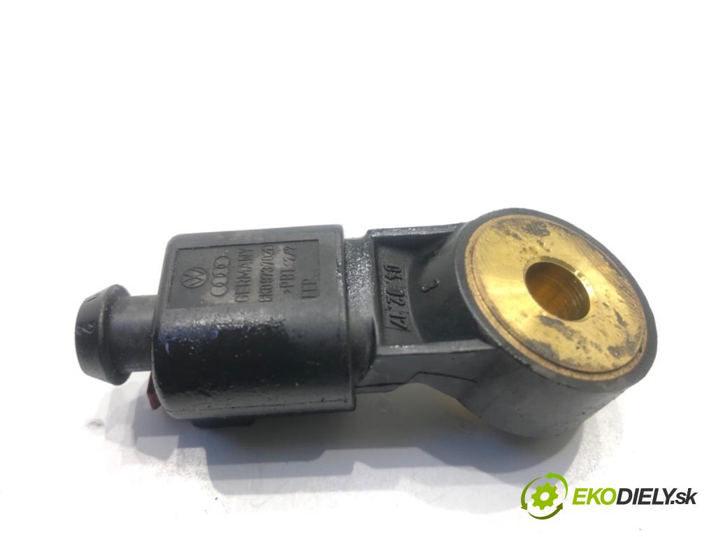 AUDI A6 C7 Kombi 2017 445 kW RS6 performance quattro 3993 Snímač klepania 0261231146 (Snímač)