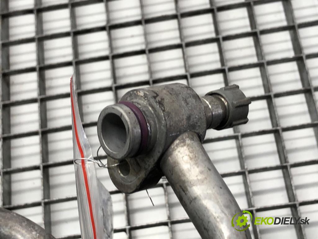 AUDI A6 C7 Kombi 2017 445 kW RS6 performance quattro 3993 rúrka klimatizace 4G0816743AC (Trubka klimatizace)