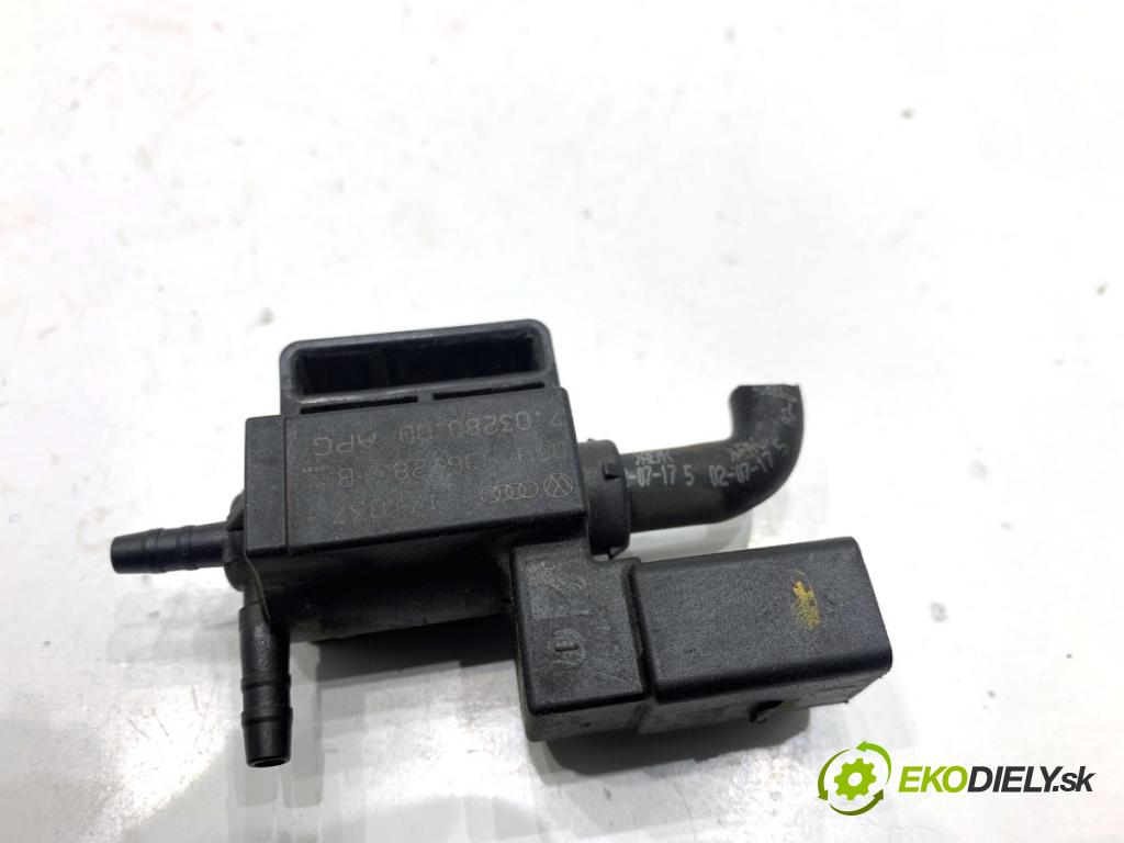 AUDI A6 C7 Kombi 2017 445 kW RS6 performance quattro 3993 Ventil tlaku 06H906283B (Ventil)