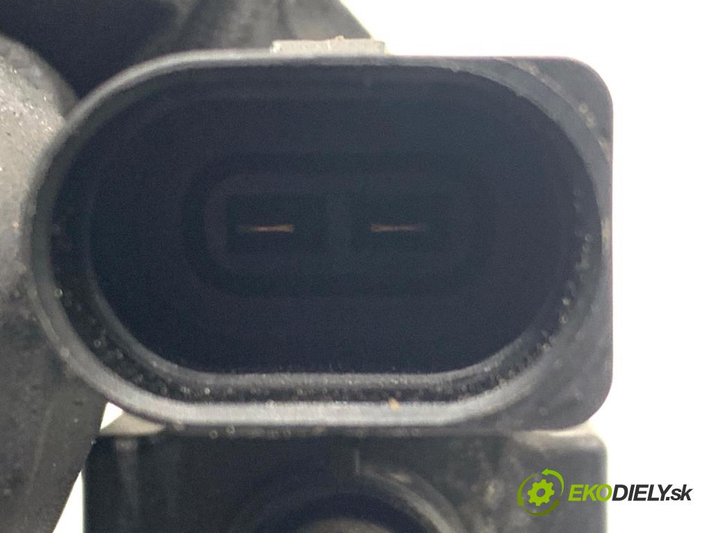 AUDI A6 C7 Kombi 2017 445 kW RS6 performance quattro 3993 Ventil tlaku 06H906283B (Ventil)