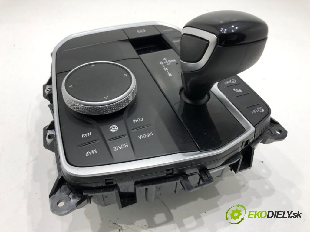 BMW F44 coupe 2021 131 kW 220 i 1998 Kulisa 5A32B97 (Rýchlostná páka (kulisa))