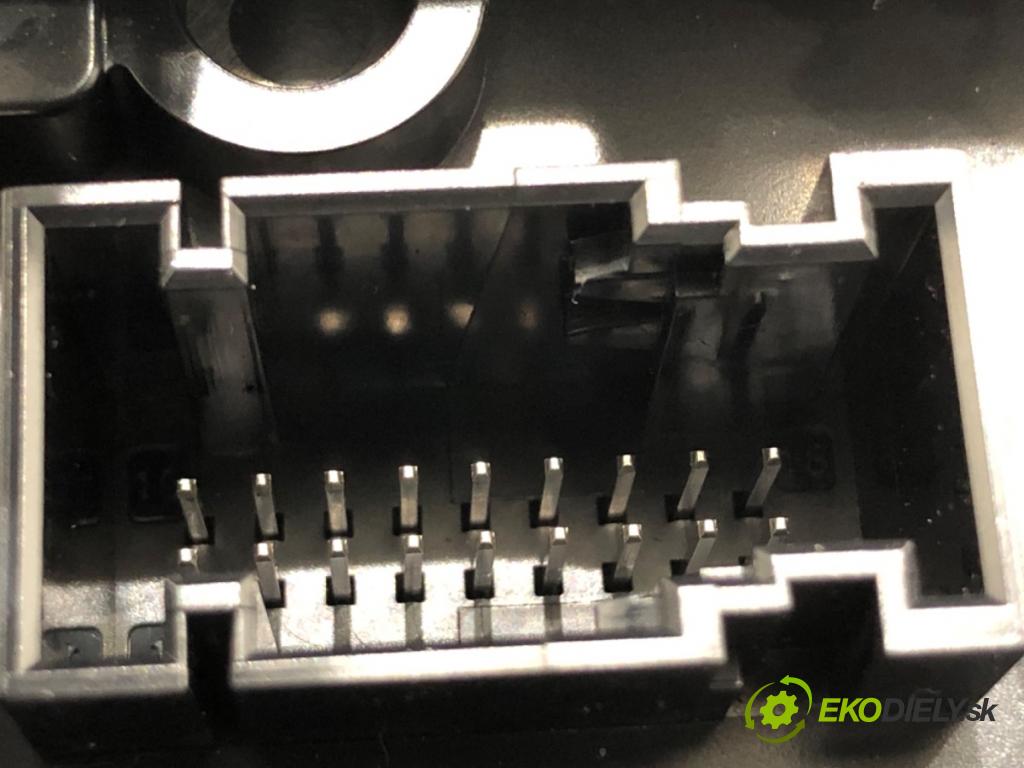 BMW F44 coupe 2021 131 kW 220 i 1998 Kulisa 5A32B97 (Rýchlostná páka (kulisa))