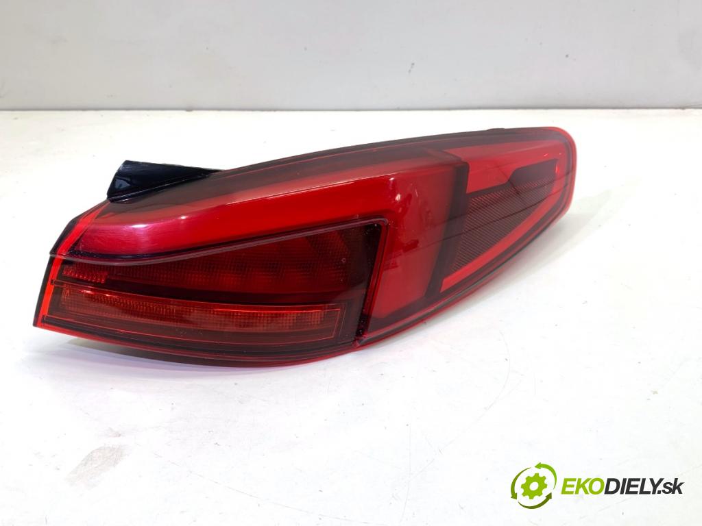 BMW F44 coupe 2021 131 kW 220 i 1998 světlo pravý zadní část 7465466