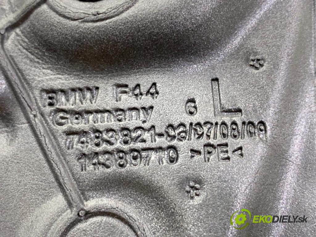 BMW F44 coupe 2021 131 kW 220 i 1998 Spätné zrkadlo ľavy 300