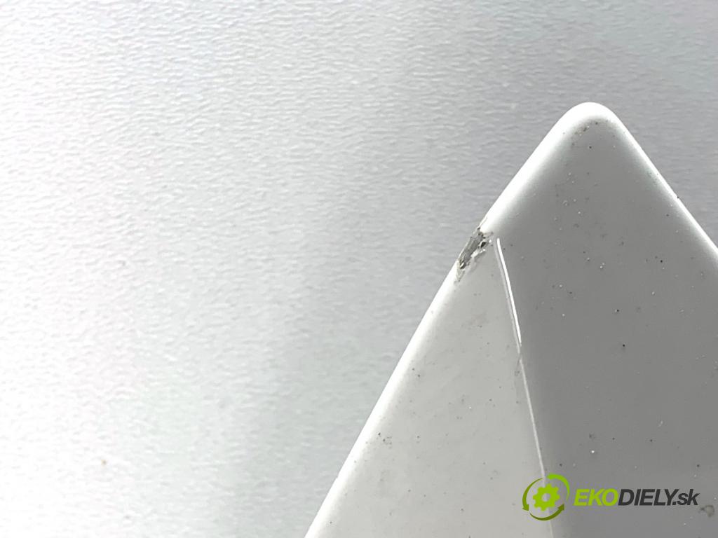 BMW F44 coupe 2021 131 kW 220 i 1998 kapota 300 (Kapota)