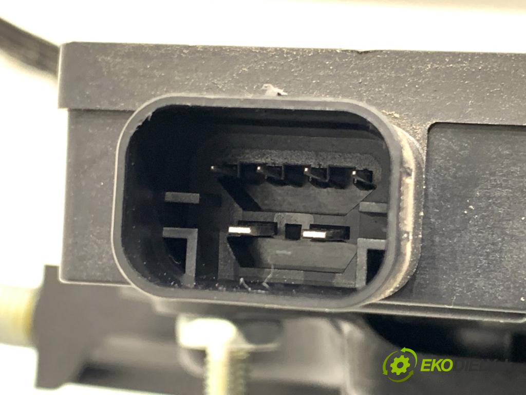 BMW F44 coupe 2021 131 kW 220 i 1998 Mechanizmus okna pravy predný 9854230