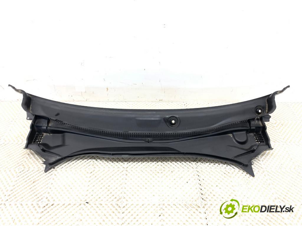 BMW F44 coupe 2021 131 kW 220 i 1998 torpédo plast pod čelní okno 7453937 (Plast pod čelním sklem)