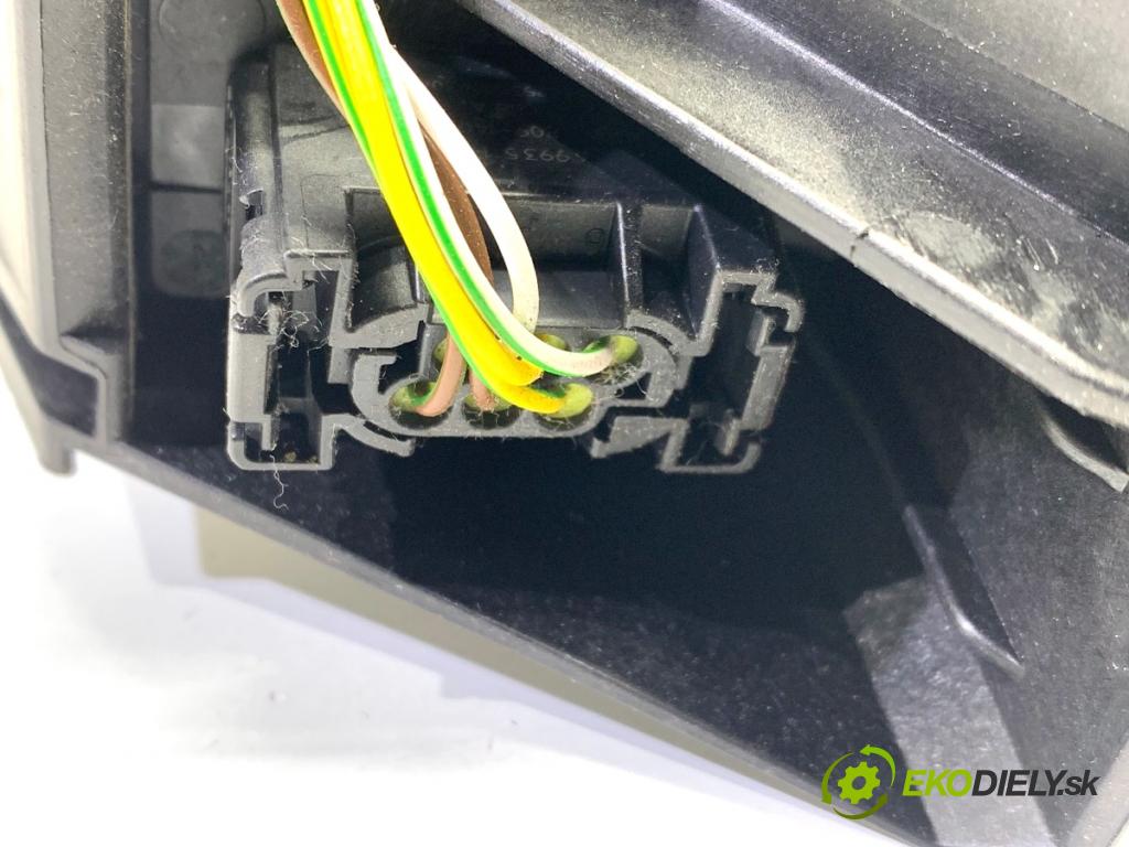 BMW F44 coupe 2021 131 kW 220 i 1998 Potenciometer plynu 6889820 (Potenciometer plynového pedálu)