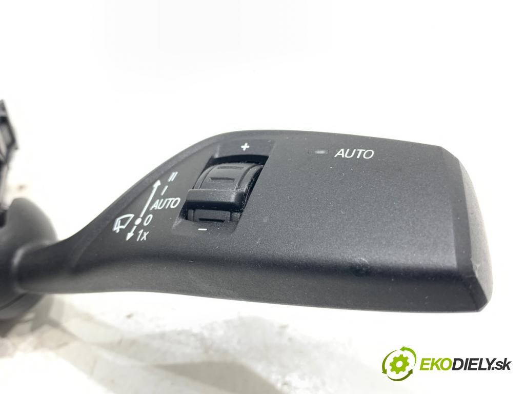 BMW F44 coupe 2021 131 kW 220 i 1998 Prepínač kombinovaný 5A32036 (Prepínacie páčky pod volantom)