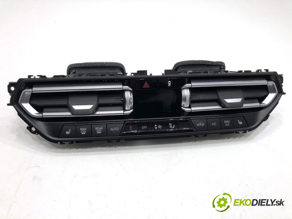 BMW F44 coupe 2021 131 kW 220 i 1998 Mriežky kúrenia predný stredna 4A0EDC9