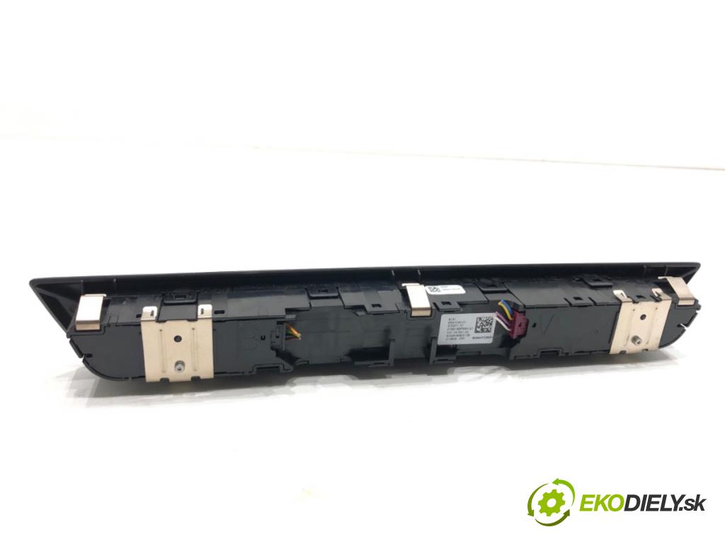 BMW F44 coupe 2021 131 kW 220 i 1998 Panel ovládania radia 5A47C50 (Prepínacie páčky pod volantom)