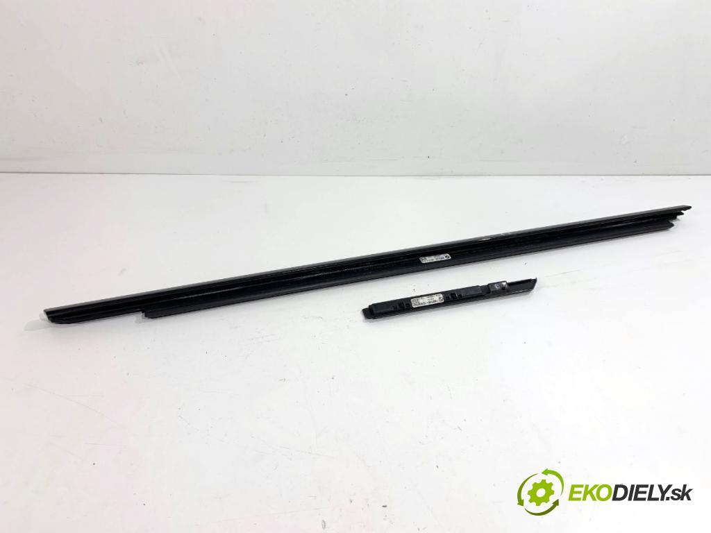 BMW F44 coupe 2021 131 kW 220 i 1998 lišta Sbírání: přední část pravý 7483132 7483148