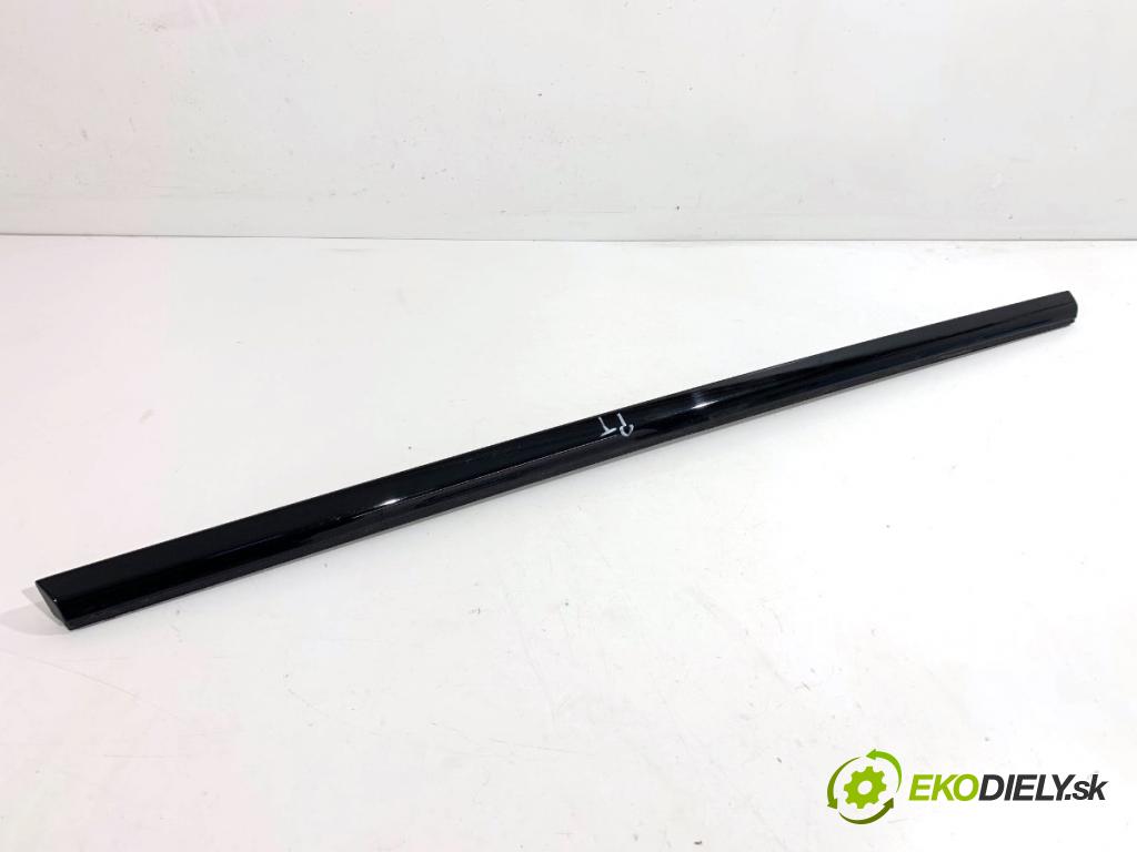 BMW F44 coupe 2021 131 kW 220 i 1998 Lišta Sbírání: zad pravy 7483140