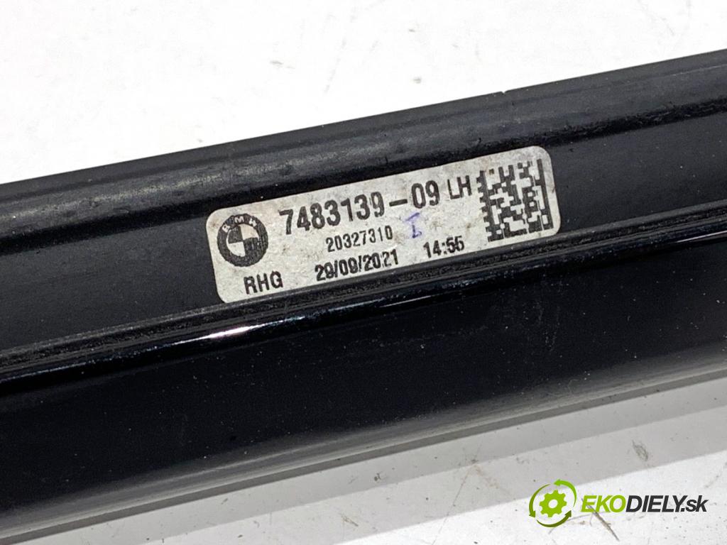 BMW F44 coupe 2021 131 kW 220 i 1998 Lišta Sbírání: zad ľavy 7483139