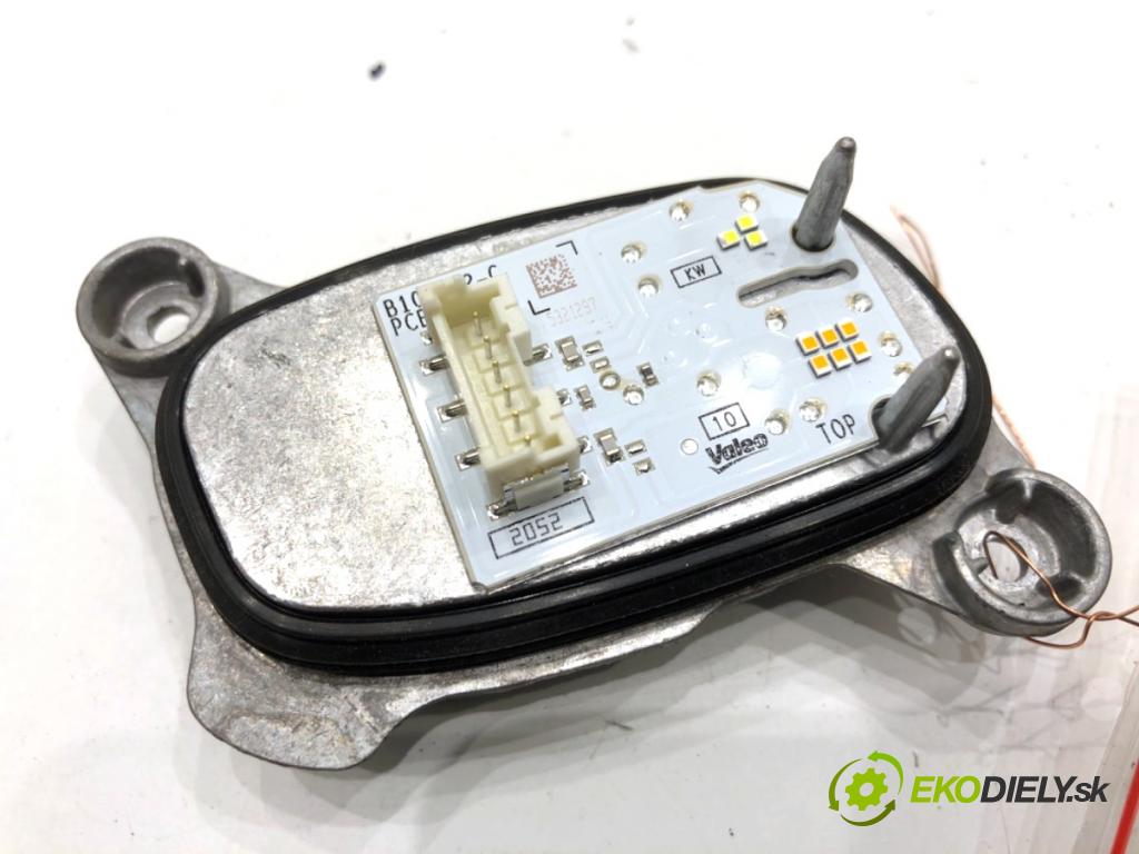 BMW F44 coupe 2021 131 kW 220 i 1998 Modul LED