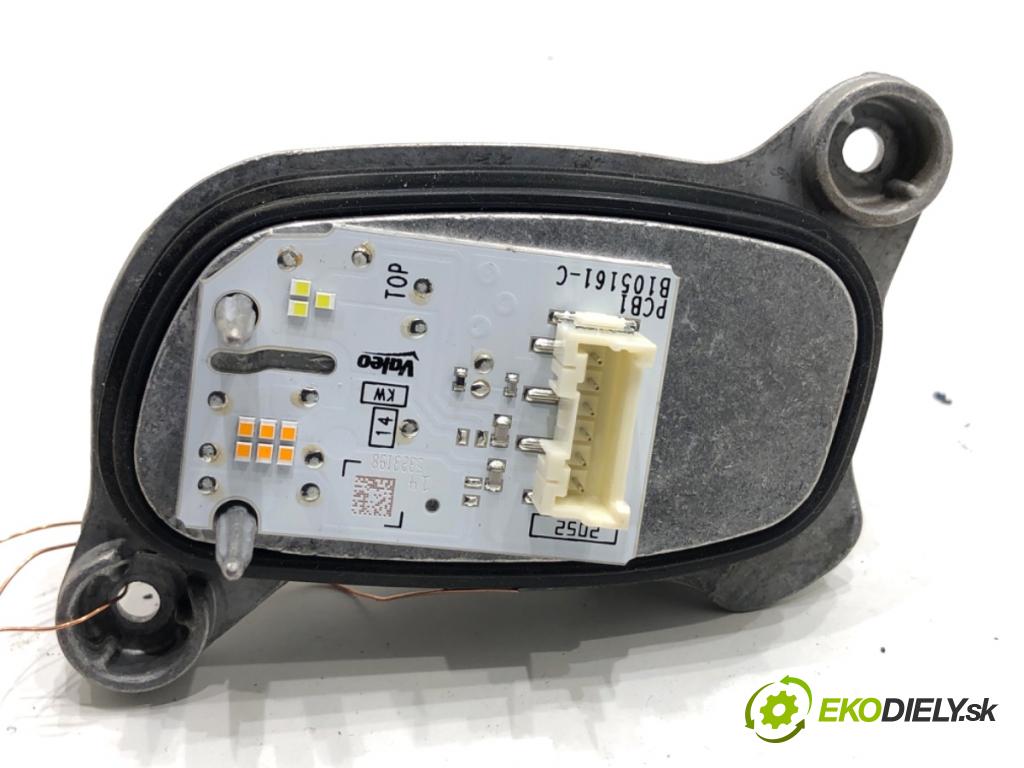 BMW F44 coupe 2021 131 kW 220 i 1998 Modul LED 90121825