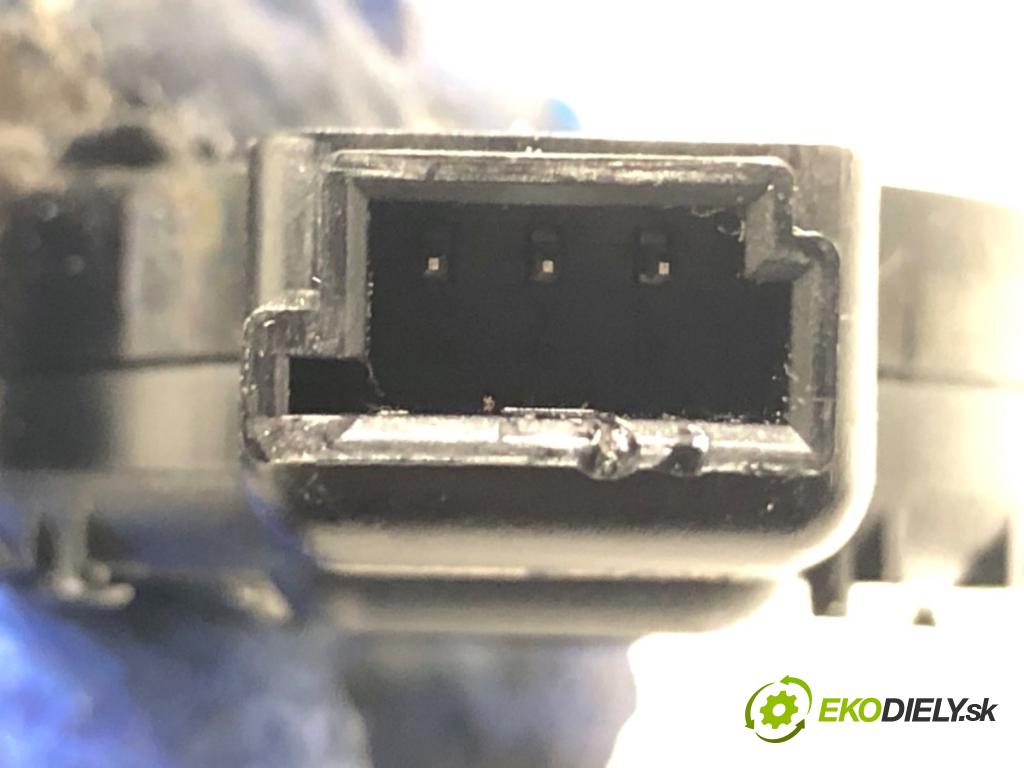 BMW F44 coupe 2021 131 kW 220 i 1998 Snímač dažďa 9873612 (Snímač dažďa)