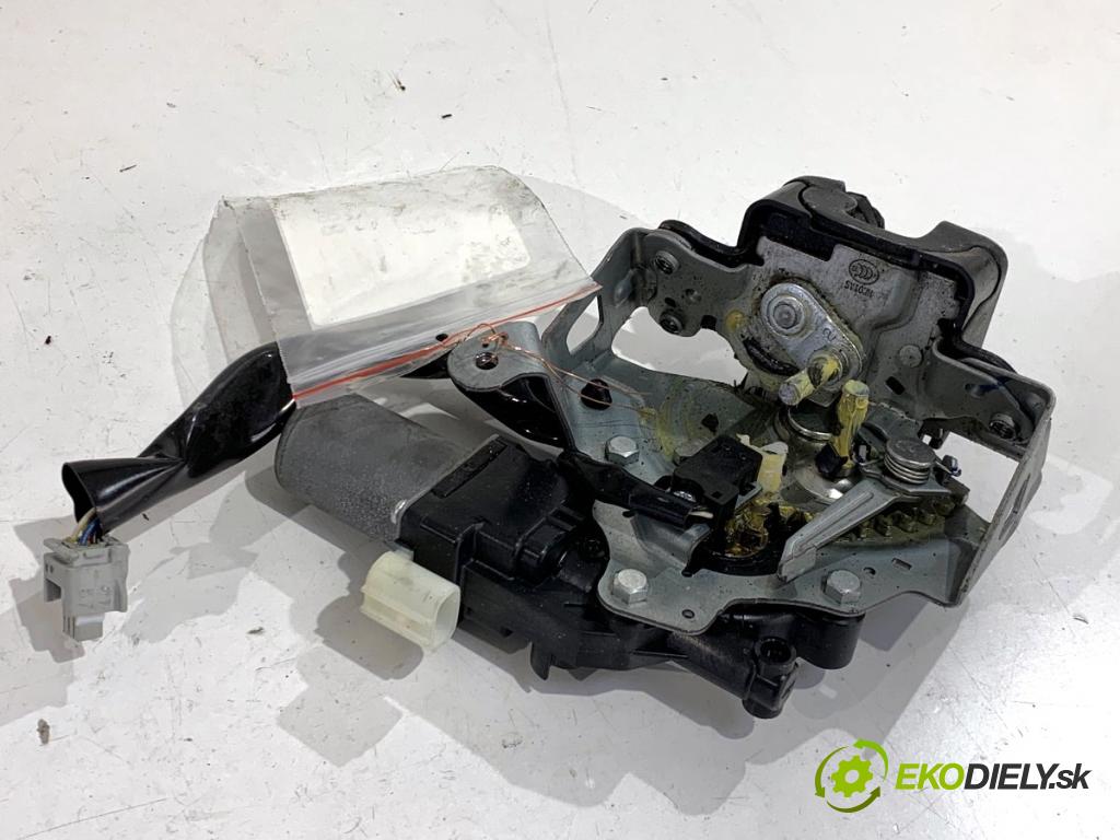 TOYOTA RAV 4 IV SUV 2017 114 kW 2.5 Hybrid 4WD (AVA44_) 2494 zámok dverí zad 163800-0790