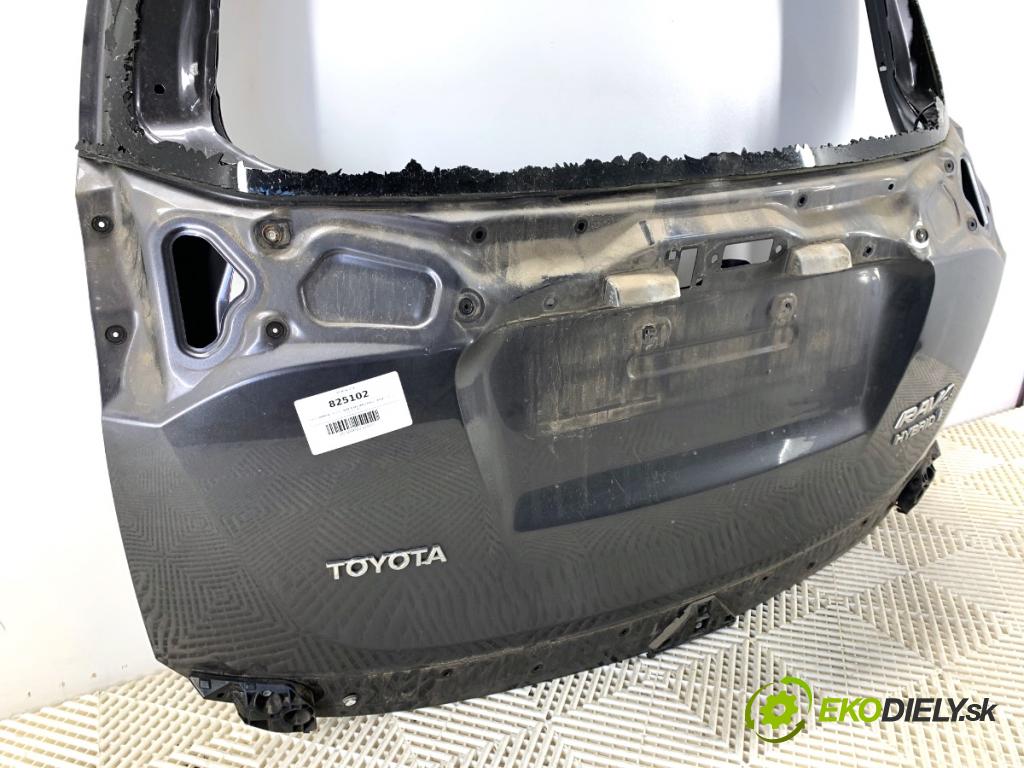 TOYOTA RAV 4 IV SUV 2017 114 kW 2.5 Hybrid 4WD (AVA44_) 2494 kapota zad