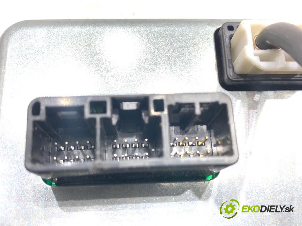 TOYOTA RAV 4 IV SUV 2017 114 kW 2.5 Hybrid 4WD (AVA44_) 2494 Modul servočerpadlo 89650-42211 (Riadiaca jednotka ostatné)