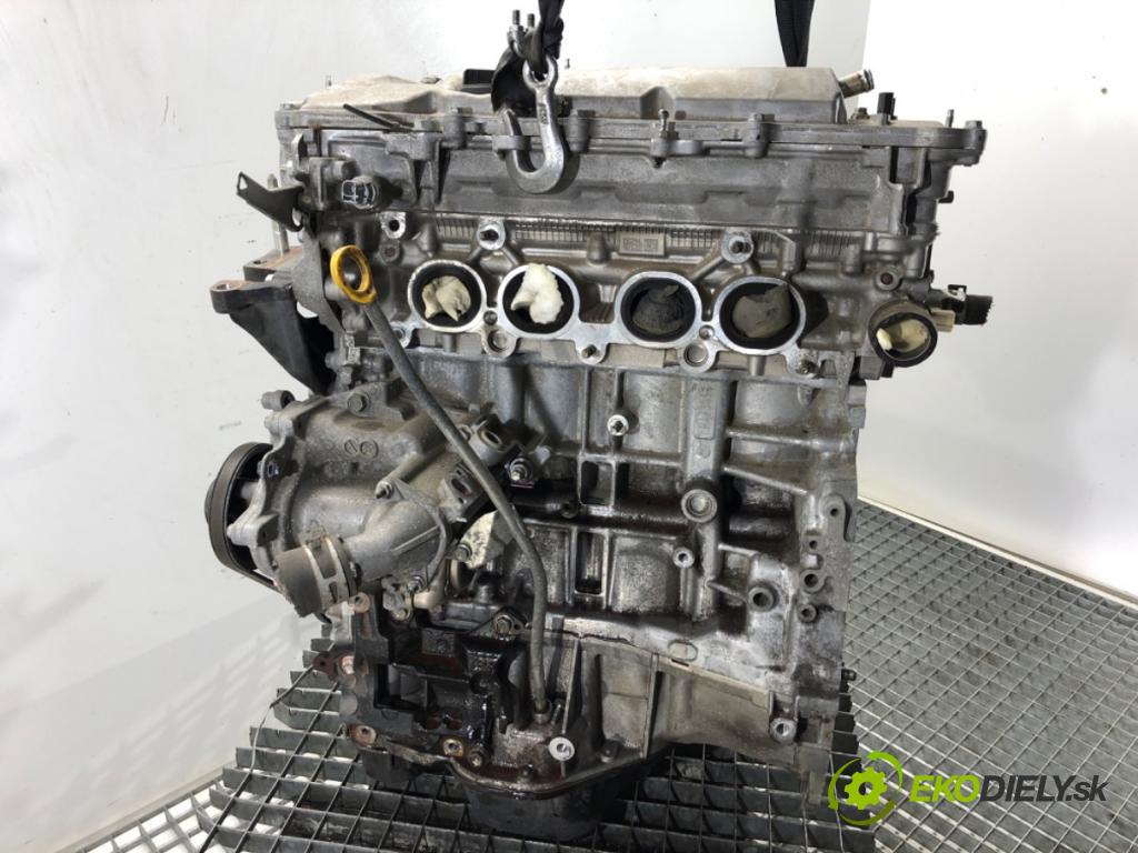 TOYOTA RAV 4 IV SUV 2017 114 kW 2.5 Hybrid 4WD (AVA44_) 2494 motor 2AR (Motor)