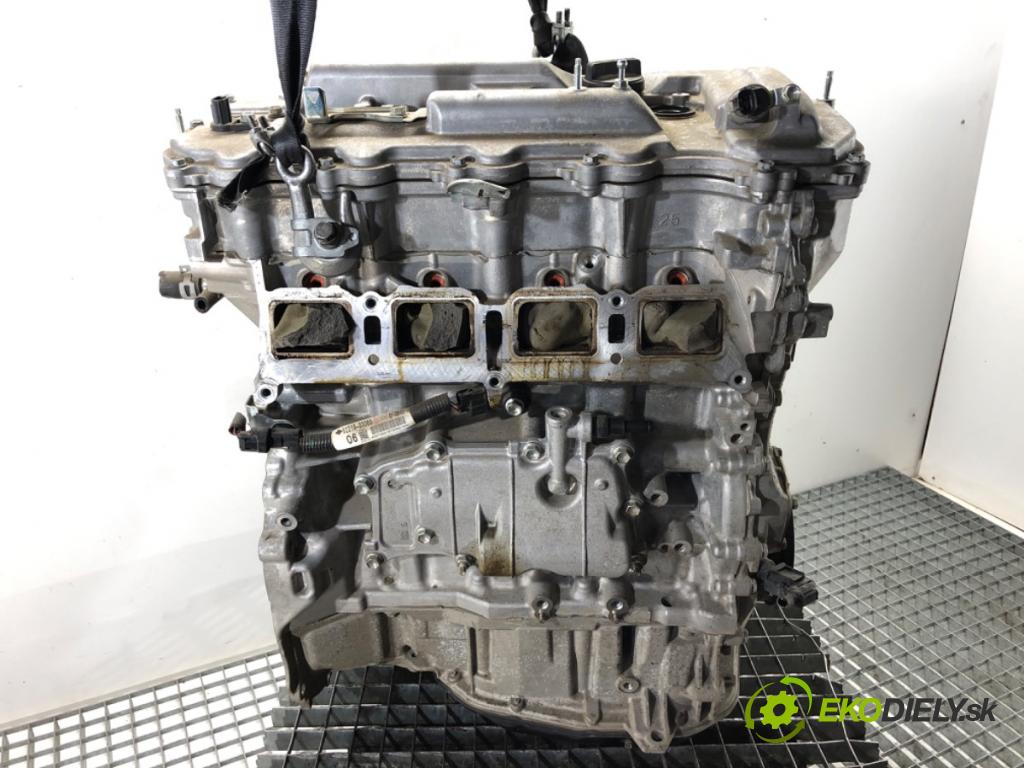 TOYOTA RAV 4 IV SUV 2017 114 kW 2.5 Hybrid 4WD (AVA44_) 2494 motor 2AR (Motor)