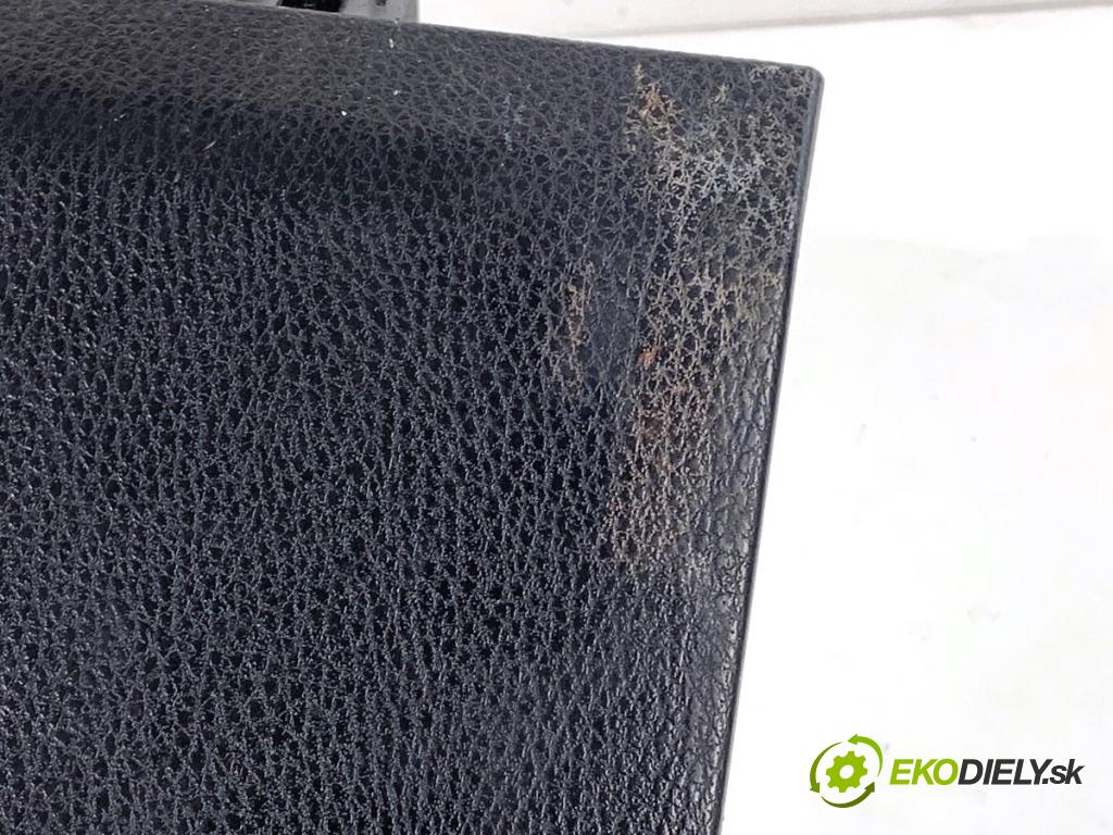 TOYOTA RAV 4 IV SUV 2017 114 kW 2.5 Hybrid 4WD (AVA44_) 2494 Priehradka, kastlík spolujazdca 55550-42120 (Priehradka (kastlík))