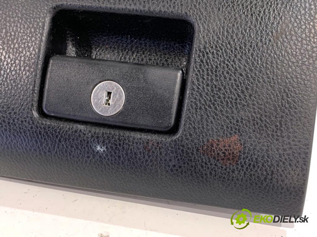 TOYOTA RAV 4 IV SUV 2017 114 kW 2.5 Hybrid 4WD (AVA44_) 2494 Priehradka, kastlík spolujazdca 55550-42120 (Priehradka (kastlík))